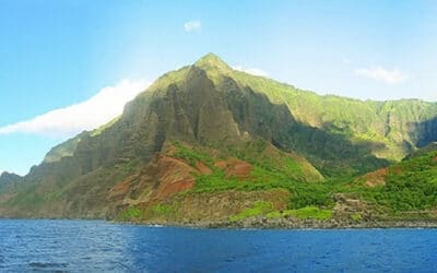 Blue Dolphin Charters – Na Pali Coast Rafting and Snorkeling