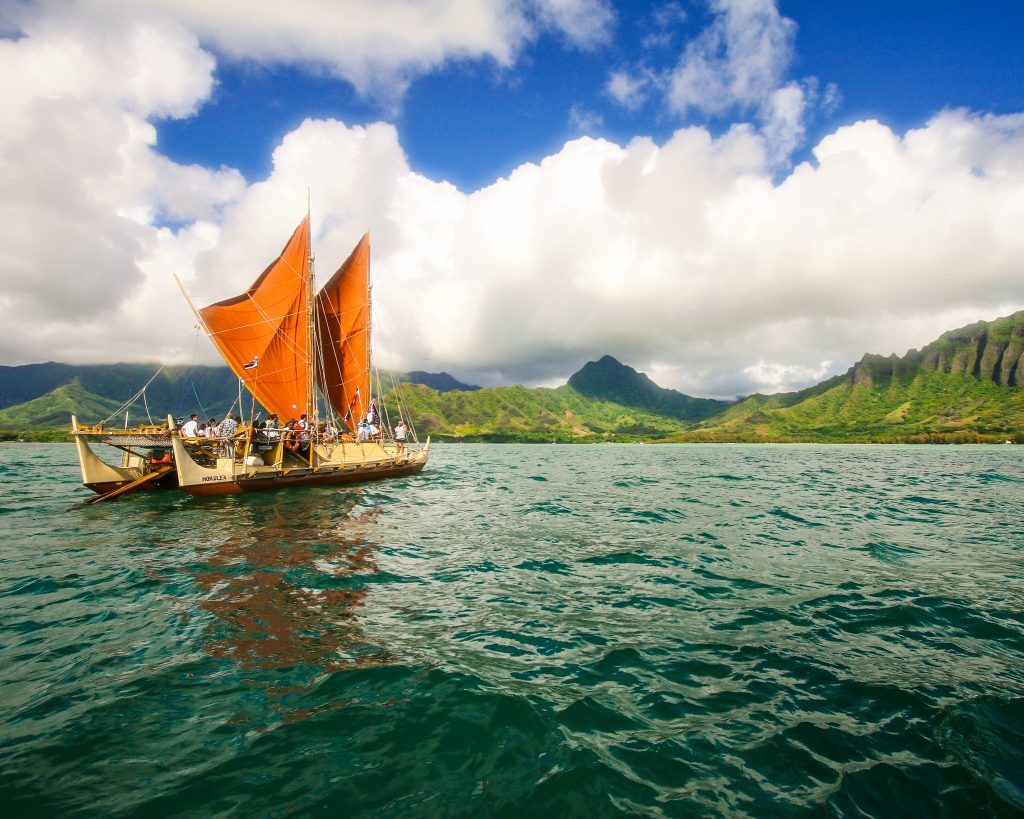 Hōkūleʻa Sets Sail for Kaunakakai, Molokaʻi