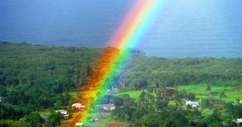 A-hidden-beauty-we-can-hike-to-on-our-Road-to-Hana-tour f2