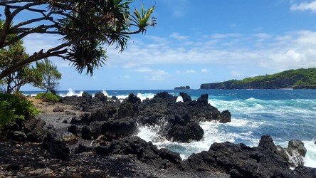 Deluxe Hana Tour f-4