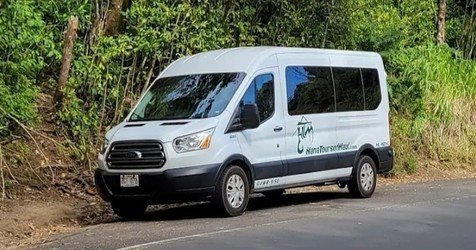 Deluxe Hana Tour f-5