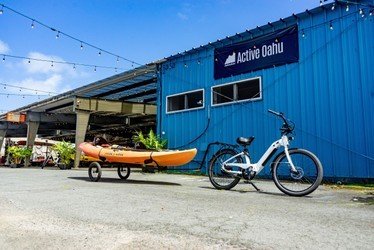 Guided Mokulua Islands Kayak Tour and E-Bike Adventure f-3