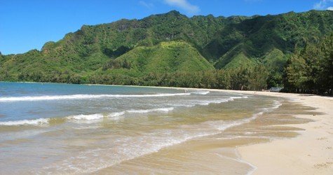 Kayaking Rainforest River on Oahu, Kahana River f-1
