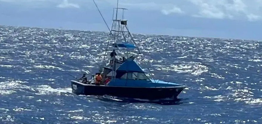 Half-Day Charter Bertram f-1