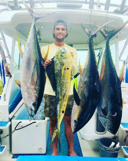 Half-Day Charter Glacier Bay f-10