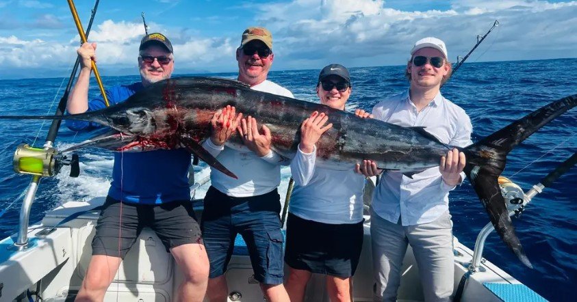 Half-Day Charter Glacier Bay f-3