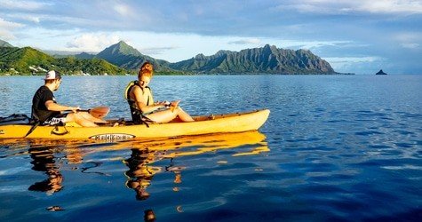 Kaneohe-bay-kayaking-kualoa-mountains-views-mokolii
