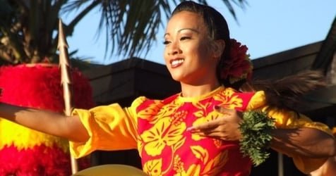 #1 Private VIP Daytime HAWAIIAN AUTHENTIC LUAU” & WAIMEA WATERFALL Experience!!” f-1