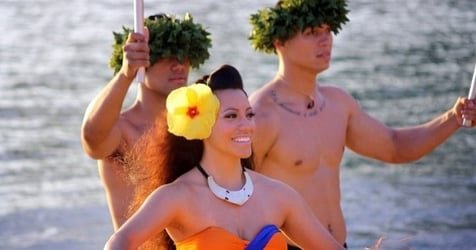 #1 Private VIP Daytime HAWAIIAN AUTHENTIC LUAU” & WAIMEA WATERFALL Experience!!” f-8
