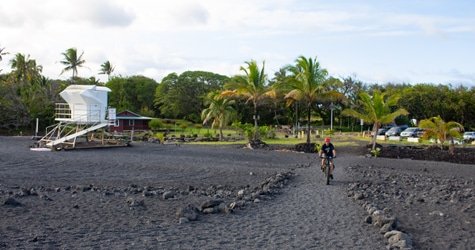 Fat Tire E-Bike Tour Kalapana Beach Road and Volcanoes National Park f-9