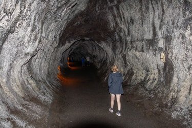 Hiking Hawaii Volcanoes National Park f-4