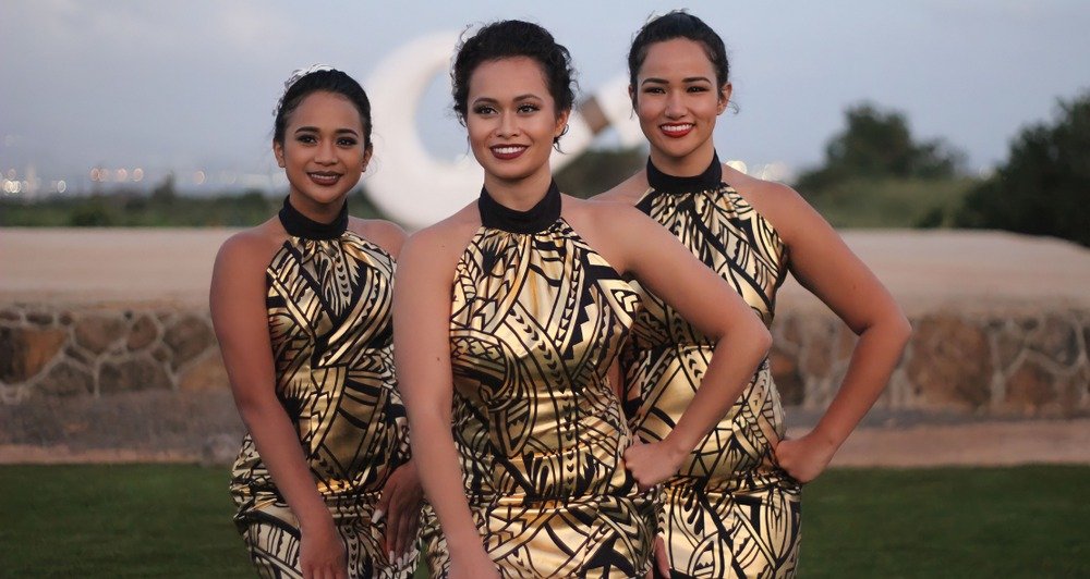 Mauka Warrior Luau Mōʻī Experience – Front Row Seating Royal Package f-1