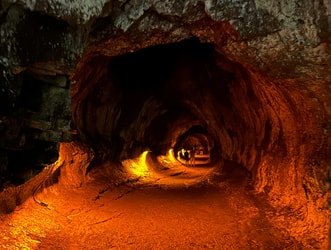 Volcano & Waterfall Adventure f-2