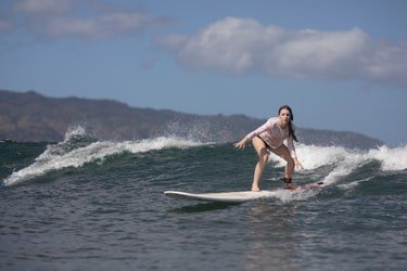 6-8 Surfers Private Group Ohana Lesson f-9