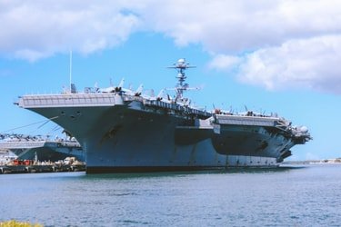 All The Attractions Plus A Helicopter Ride f-10