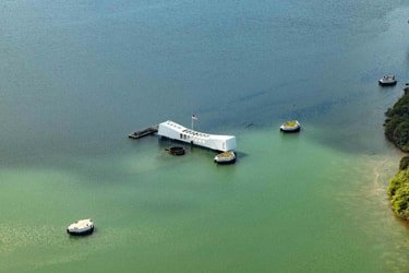 All The Attractions Plus A Helicopter Ride f-3