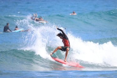 Guided North Shore Surf Tour f-2