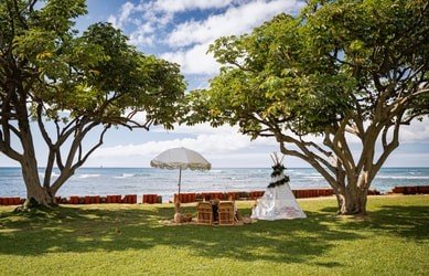 Kapua Wa'a Hawaiian Canoe Surfing Experience f-5