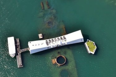 Outer Island - Pearl Harbor Fly-Drive With Helicopter Package f-3