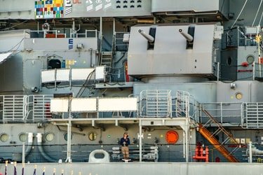 Outer Island - Pearl Harbor Fly-Drive With Helicopter Package f-9