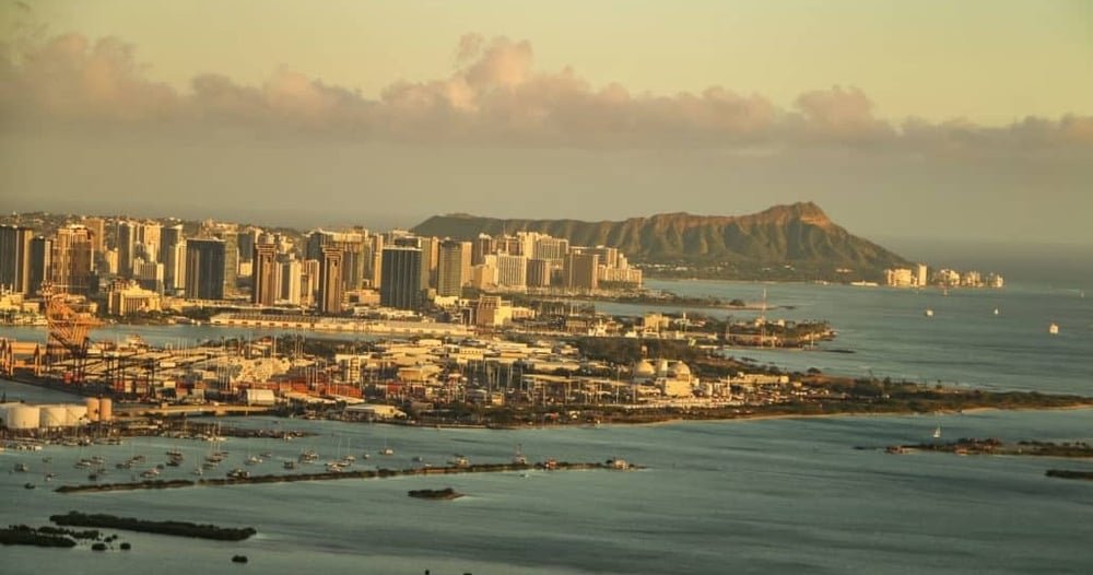 Pearl Harbor Fly-Drive with Helicopter Package From - Kaua'i f-1