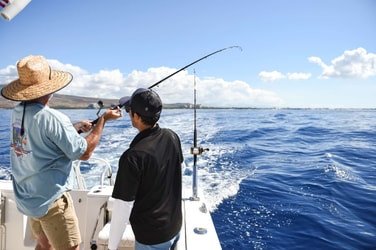 Venture Ko Olina Nearshore Fishing f-10